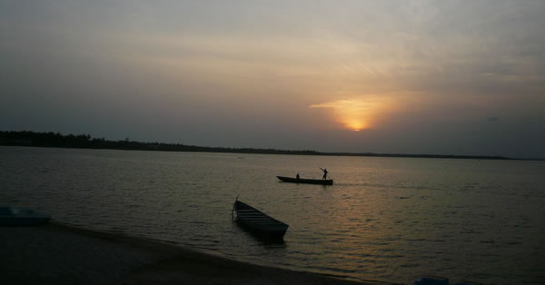 Ce n'est qu'un au revoir — Bénin et Togo