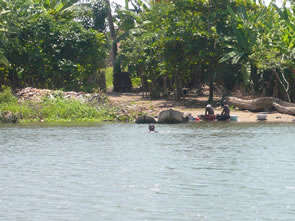 Voguons sur le Mono — Bénin et Togo