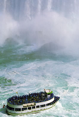 Au Coeur des chutes ... — souvenir du voyage au Canada