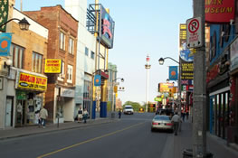 Visite du village "Niagara on the Lake" — souvenir du voyage au Canada