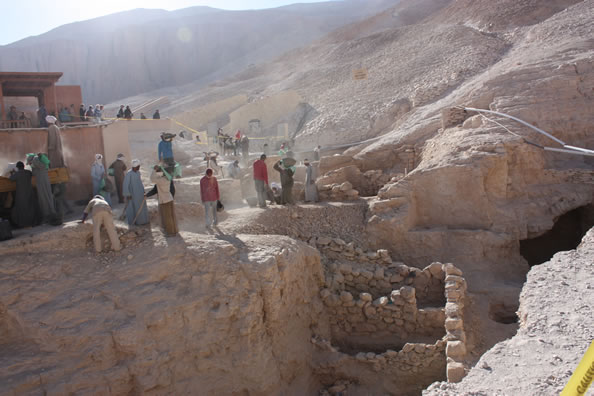 La Vallée des Reines — L’Égypte