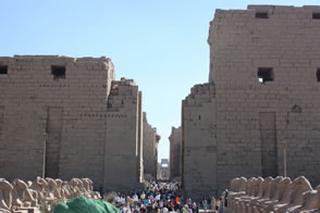 Le Temple de Karnak... Un gigantesque complexe culturel — L’Égypte