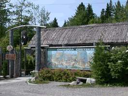 village huron 001
