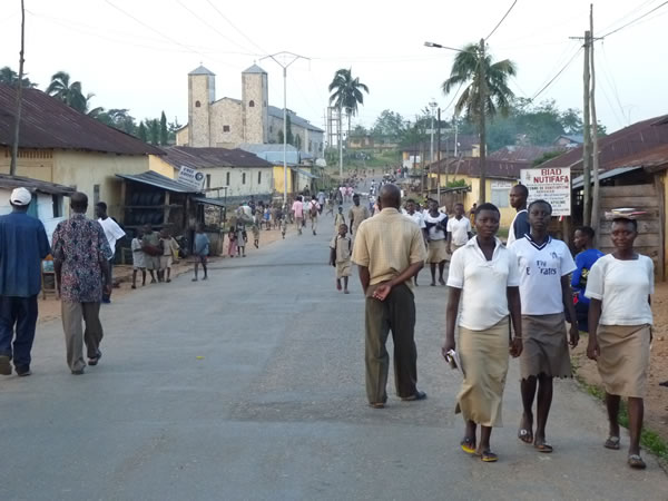 Rencontres à Danyi-Apéyémé — Rencontres africaines