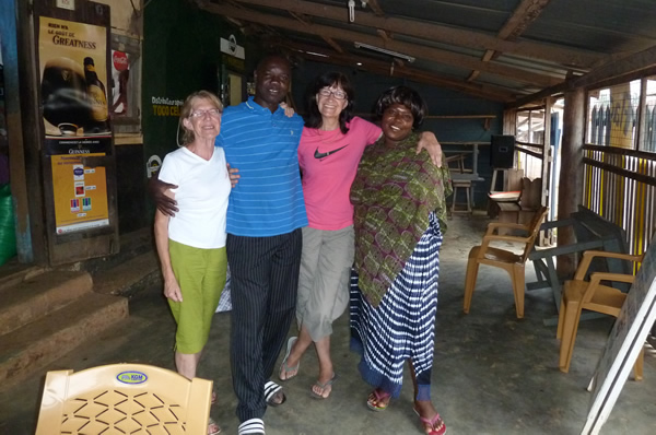 La surprise ! — Sourires d’Afrique