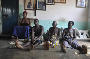Chez la Prêtresse — Sur un air du Togo