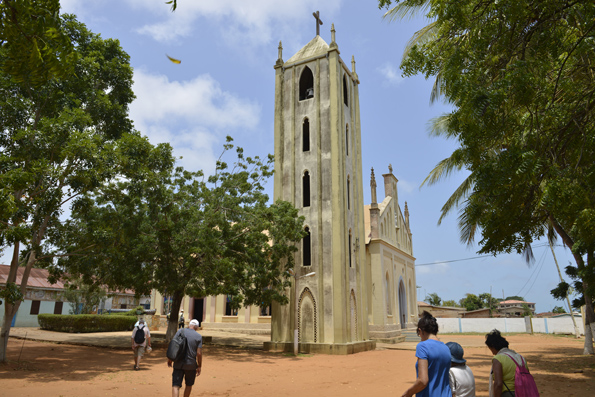 Le Sanctuaire — Sur un air du Togo