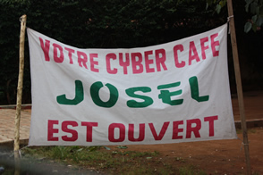 Chez le tailleur — Le Togo