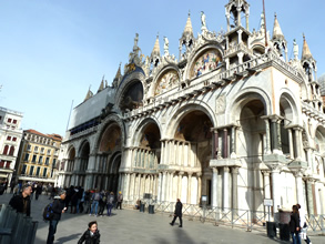 La Basilique Saint Marc — Venise