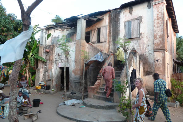 La Maison des esclaves — Vie africaine